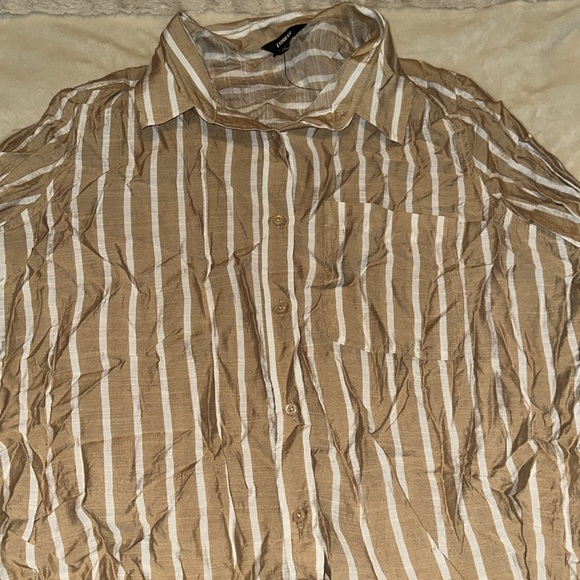 EXPRESS WOMENS BUTTON UP SHIRT - Picture 2 of 3